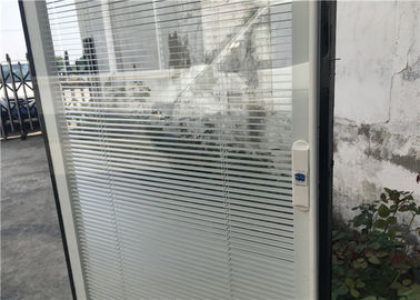 Horizontale Muster-Vorhänge zwischen Glas, Aluminium-Vorhänge für Tür-Fenster